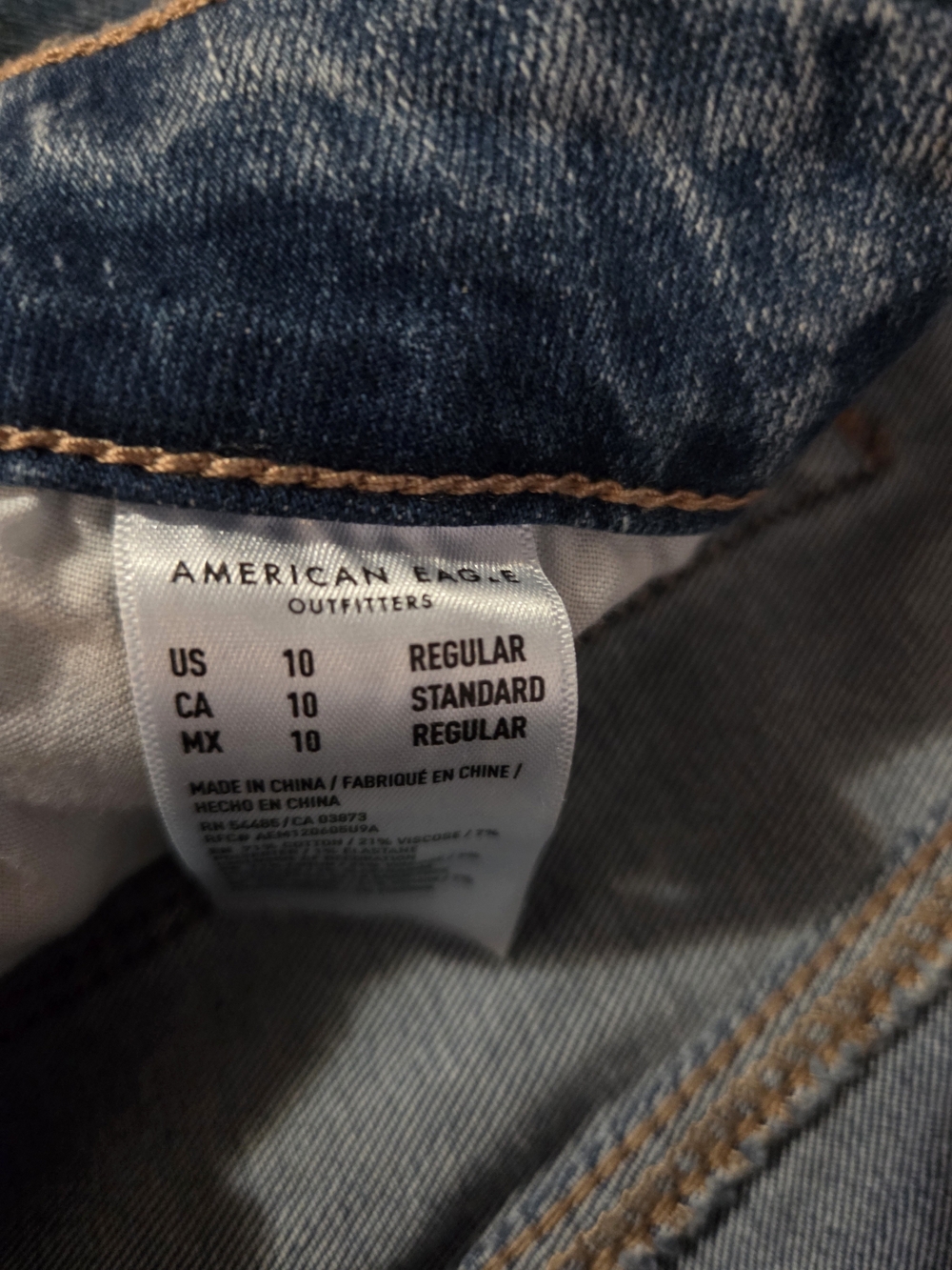 American Eagle Outfitters Women’s Blue Distressed Jeggings EUC SIZE 10 - Picture 6 of 6
